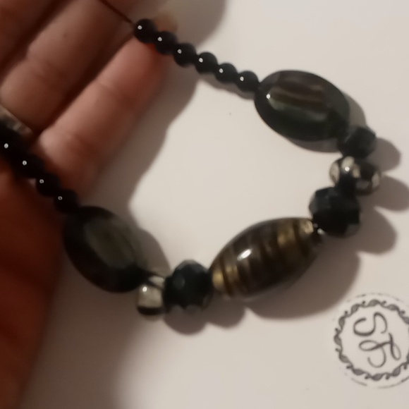 Lusu creations boutique glass beaded necklace 20 inches long . - Picture 4 of 7